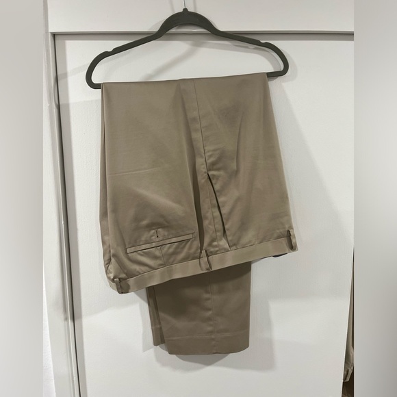 Banana Republic Khaki colored slacks - Picture 2 of 4